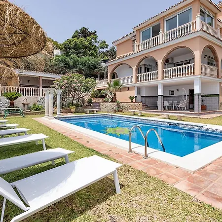Bhost - Sunrise Villa *
