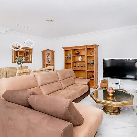 Villa Bhost - Sunrise Benalmadena