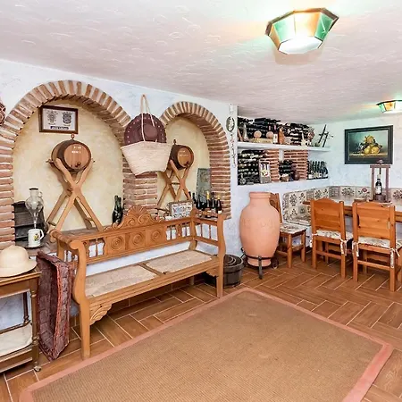 Bhost - Sunrise Villa *