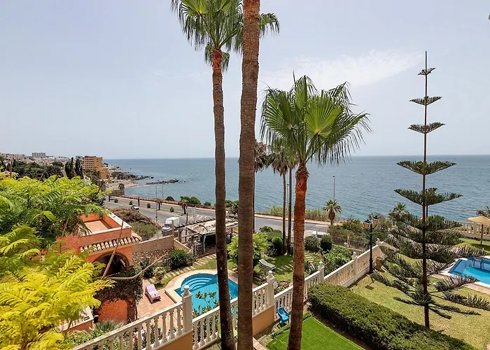 Bhost - Sunrise Benalmádena