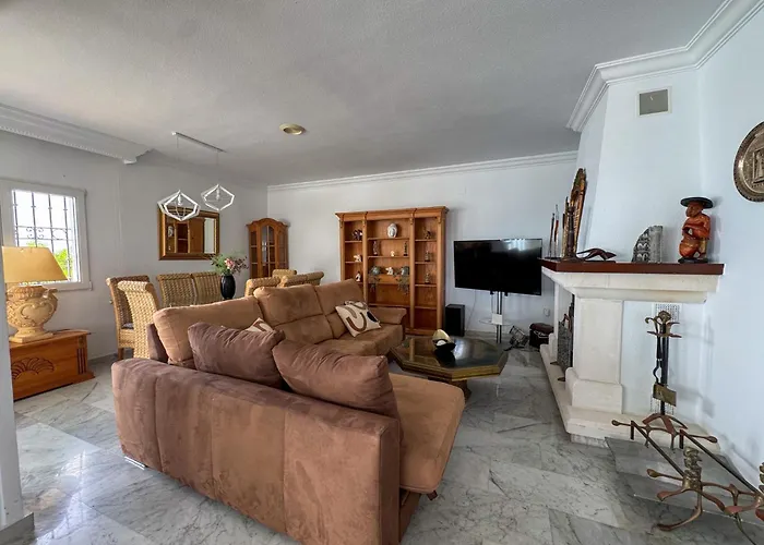 Bhost - Sunrise בנאלמדנה